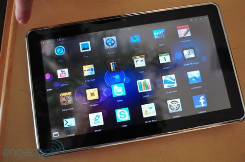 英特尔1.5GHz Meego平板电脑惊艳亮相，为移动计算注入新活力